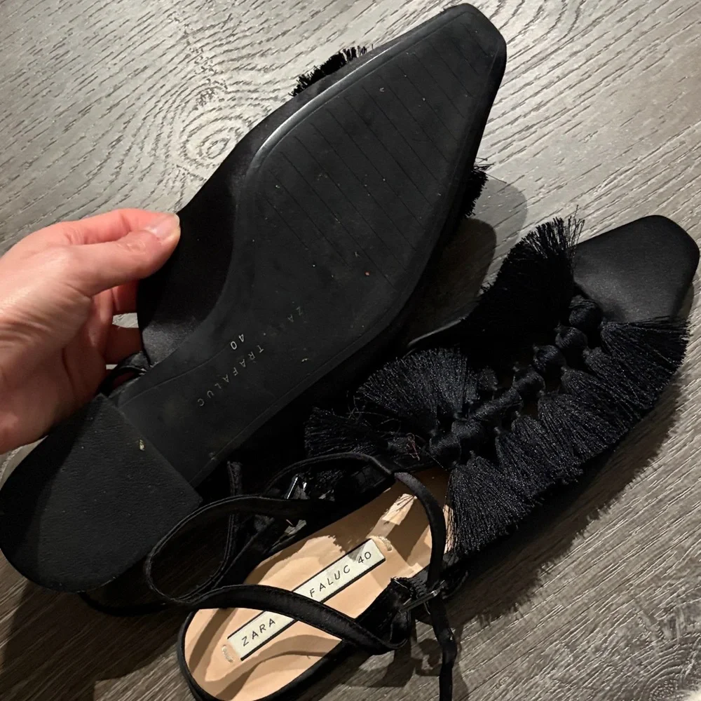 Stylish Black Fringe Women's Sandals Zara - Picture 5 of 5